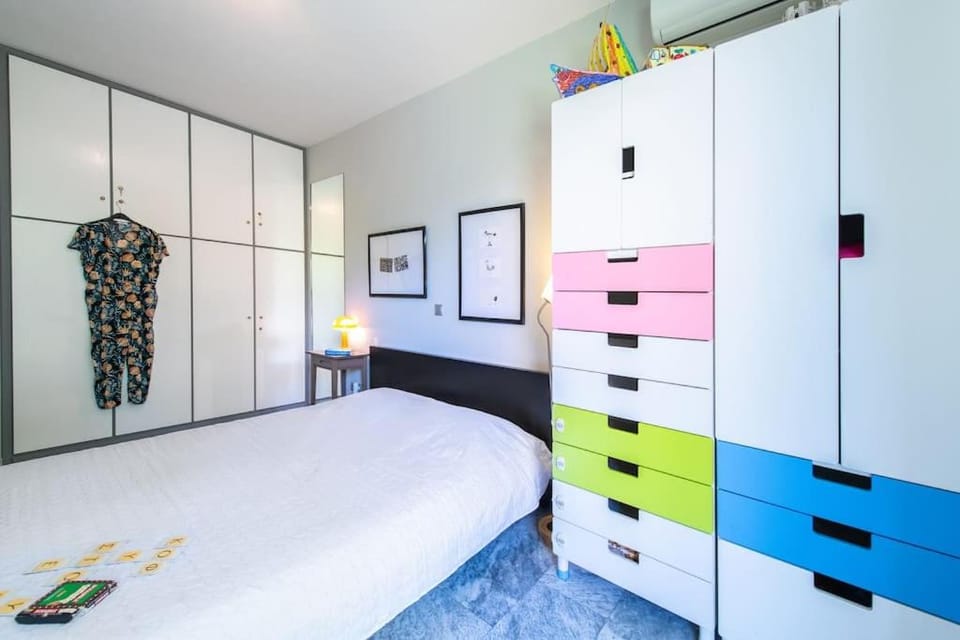 Bed, Bedroom, wardrobe