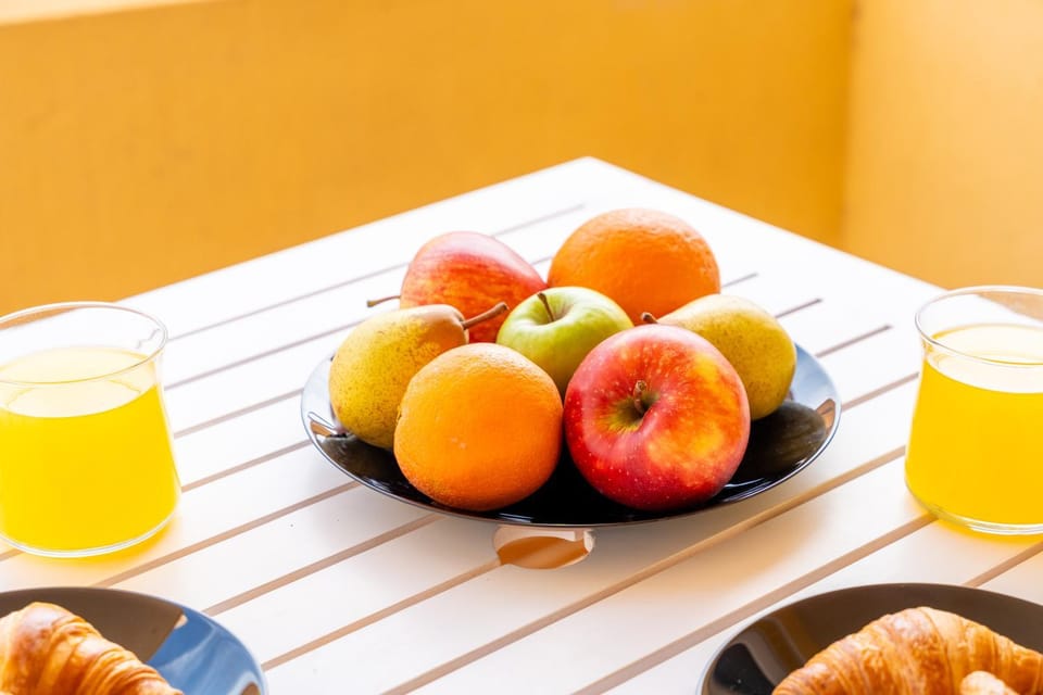 Trendyhomes Aguadulce Beach, WIFI - aire acondicionado - piscina de temporada Apartment in Andalusia