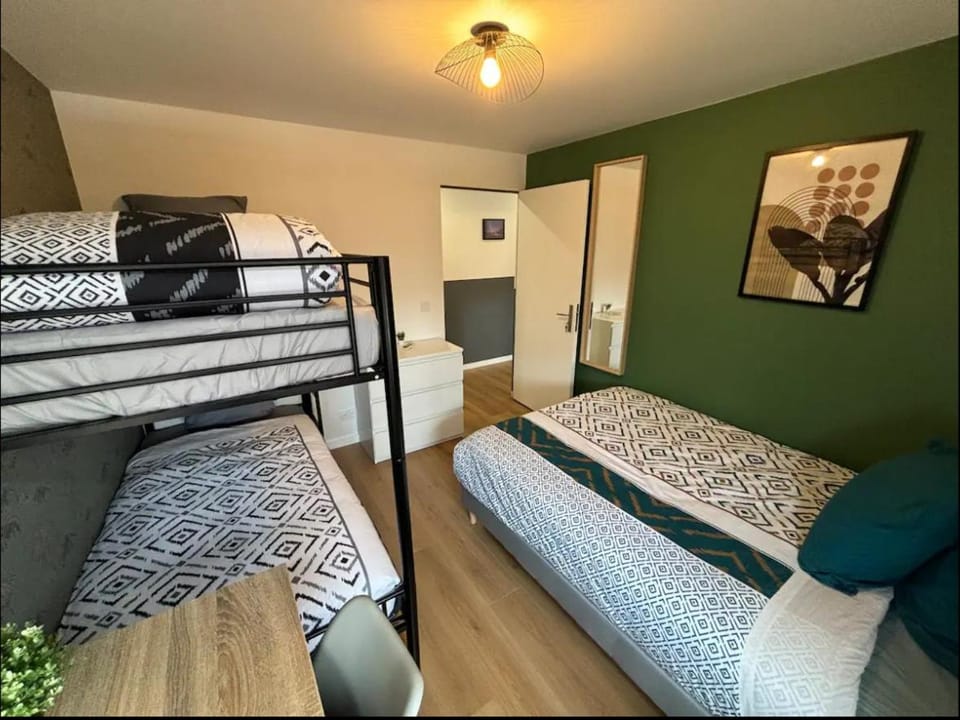 A3 - neuf 2024 - ORLY - PARIS EXPO - 4 chambres Apartment in Île-de-France