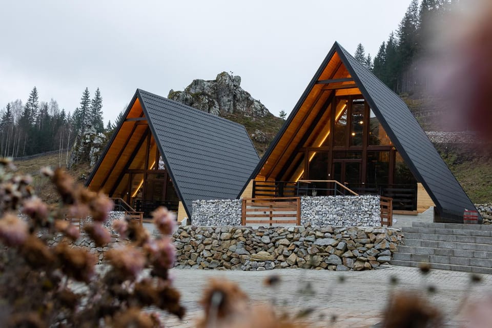 Property building, Day, Natural landscape