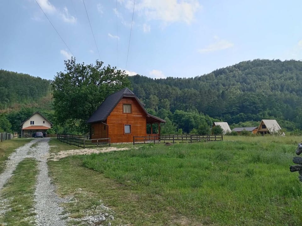 Guest House Krsmanovic House in Zlatibor District, Serbia