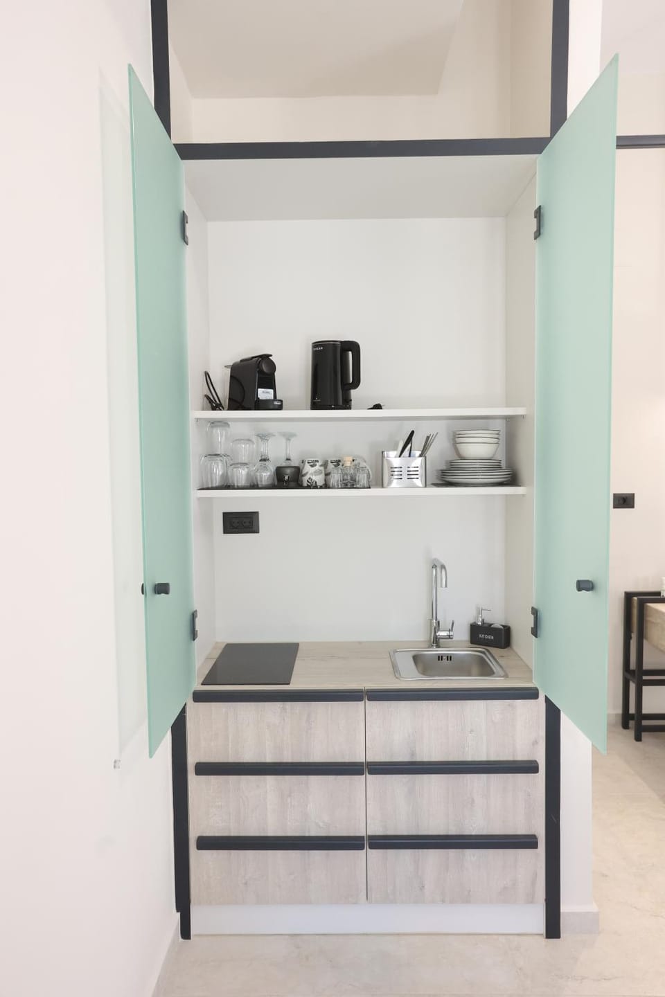 Kitchen or kitchenette
