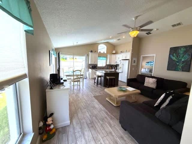 Southern Dunes Villa with Private Pool House in Haines City