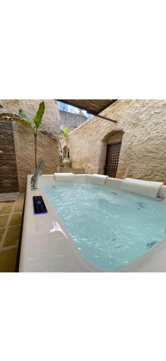 Hot Tub