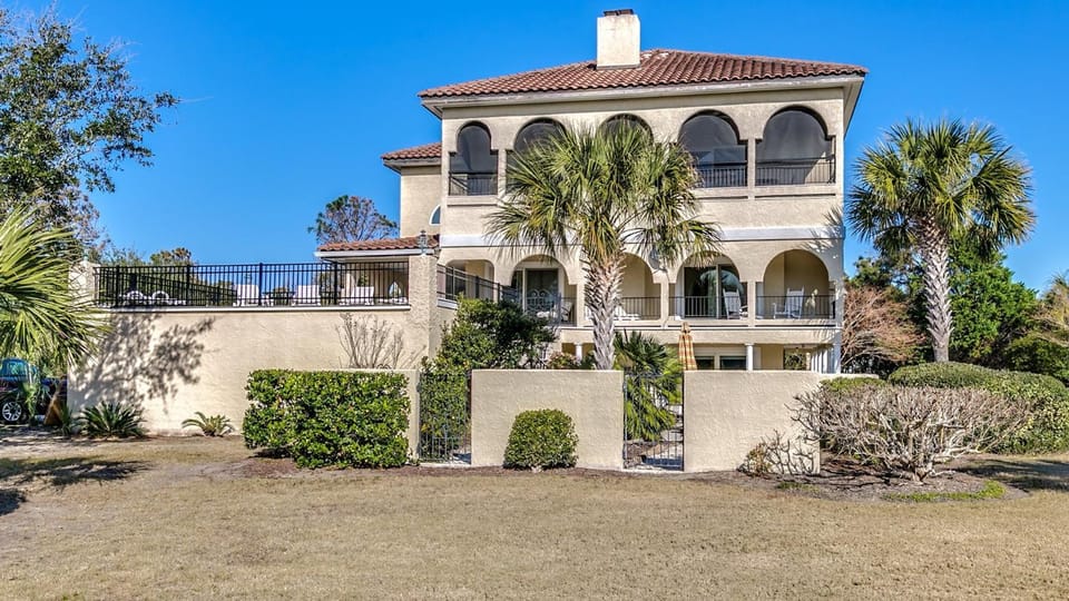 Mull Cottage home by Peace Vacations House in South Carolina