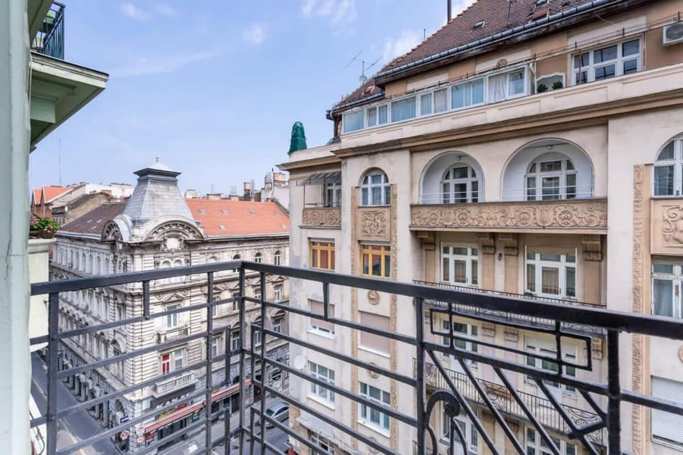 Home away from home in the center Apartment in Budapest