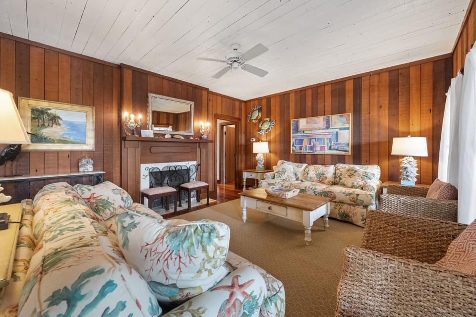Kitchens Creek home by Peace Vacations House in South Carolina