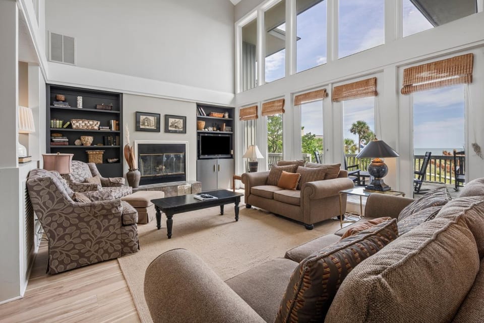 Southern Dunes home by Peace Vacations House in South Carolina