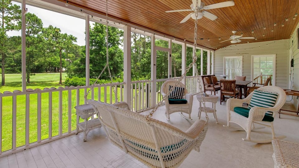 Tranquil by the Sea home by Peace Vacations House in South Carolina