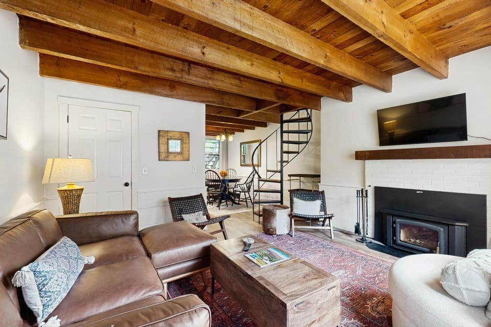 Quechee Hollow 2C Apartment in Quechee