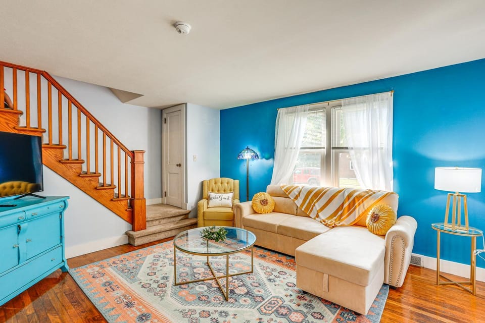 10 Mi to Hersheypark: Updated Family Retreat! House in Annville