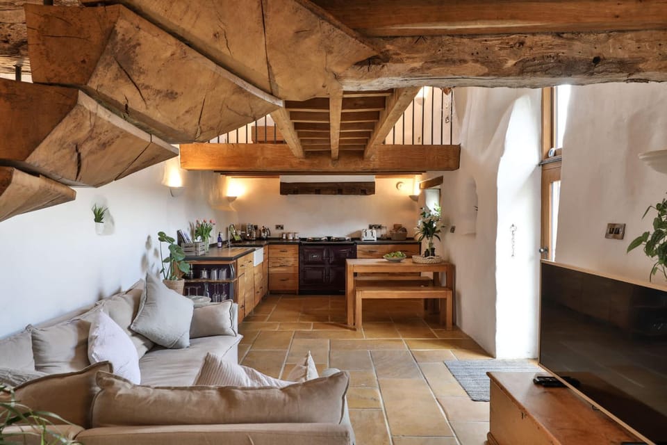 NEW Luxury Devon Barn Conversion House in Croyde