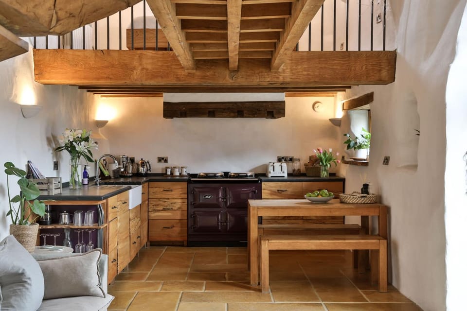 NEW Luxury Devon Barn Conversion House in Croyde