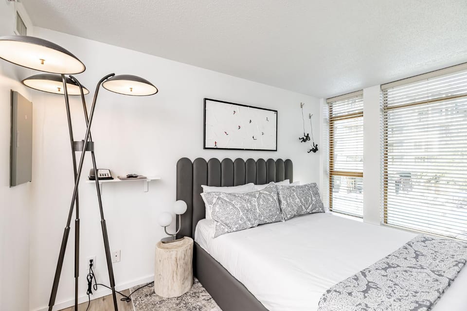Bed, Bedroom