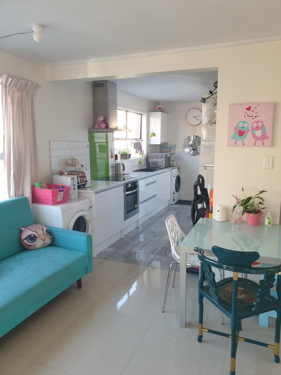 C4 Save money budget affordable cabin with comfort! Cabin 4 Cabin in Auckland