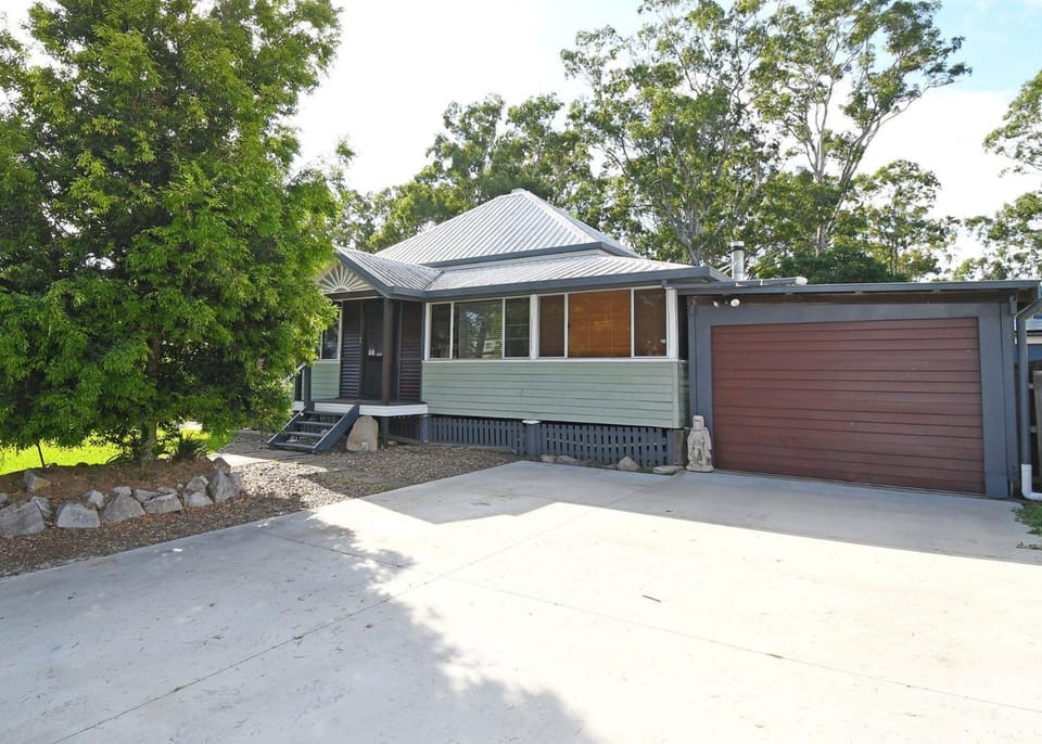 Crab Shack on Moreton House in Toogoom