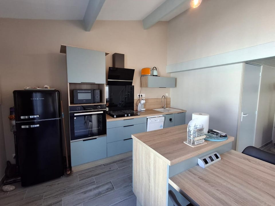 Appartement cosy avec mezzanine, proche plage et commerces - Châtelaillon-Plage - FR-1-706-29 Apartment in Nouvelle-Aquitaine