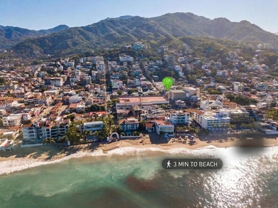 Property building, Nearby landmark, Day, Natural landscape, Bird's eye view, Beach, City view, Mountain view, Sea view