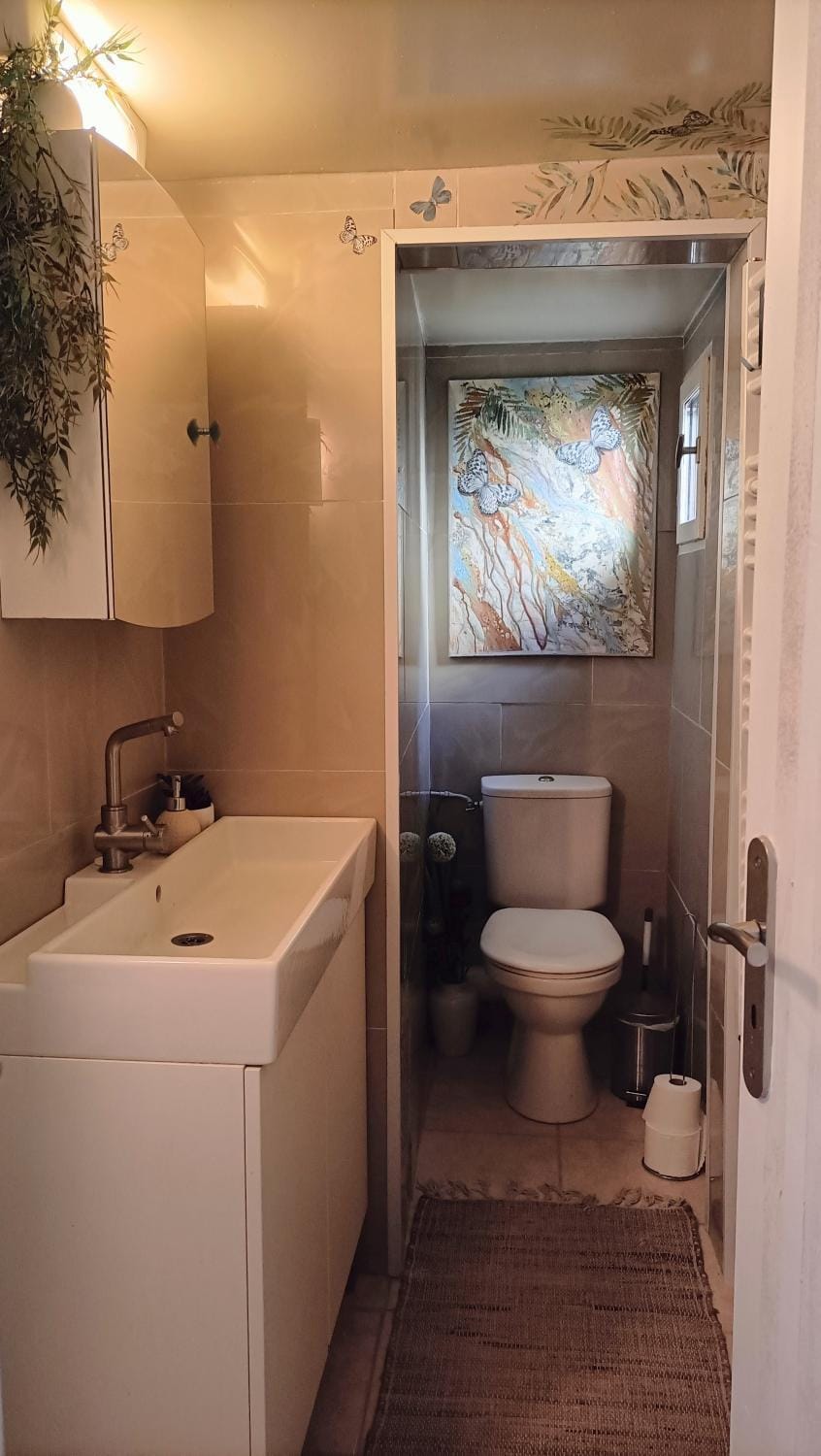 Toilet, Bathroom