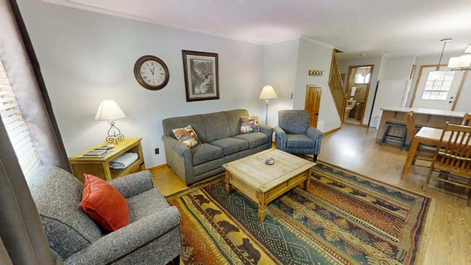 Day, Living room, Seating area, furniture