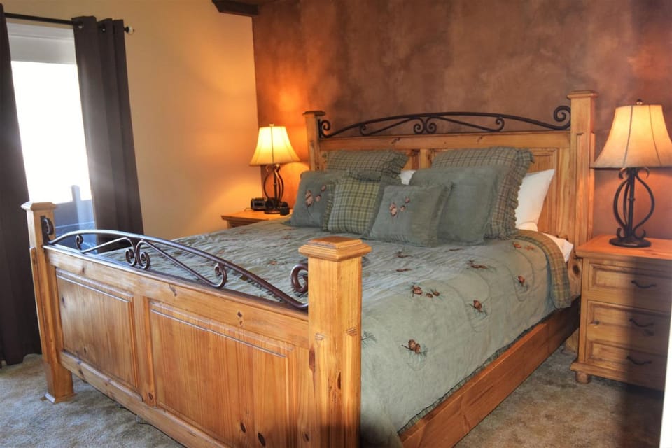 Bed, Day, Bedroom, furniture