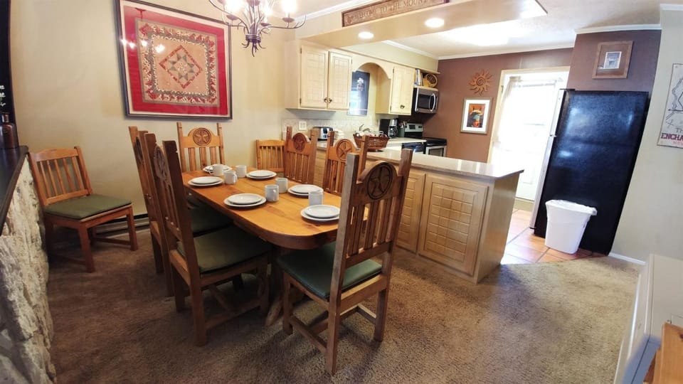 Kitchen or kitchenette, Dining area, furniture, microwave, kitchen