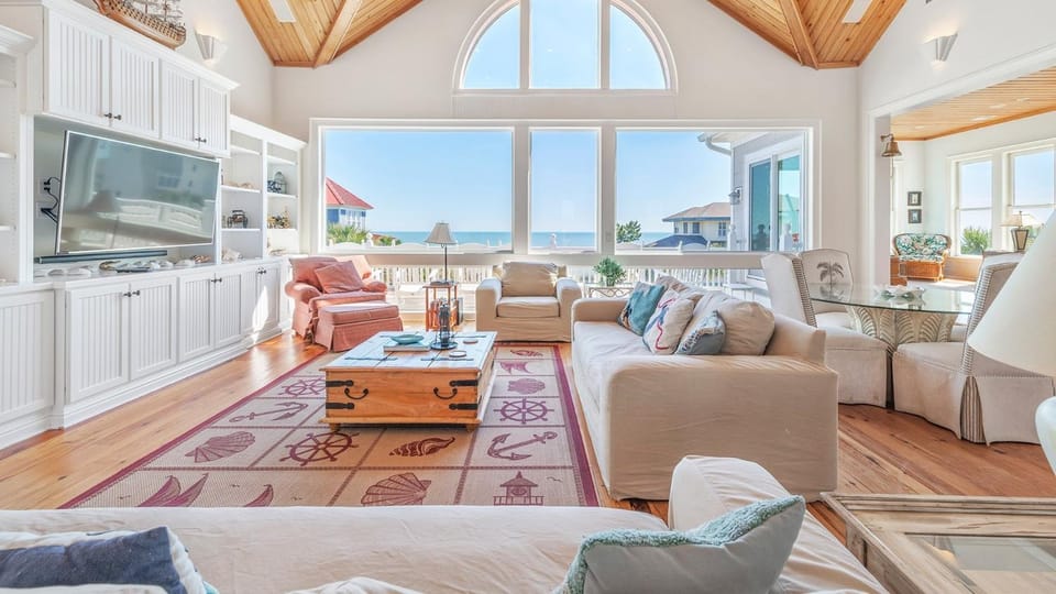 Blue Dolphin home by Peace Vacations House in South Carolina