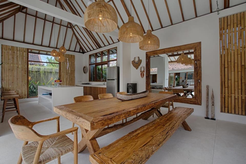 Living room, Dining area, kitchen