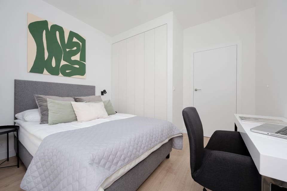 Bed, Photo of the whole room, Bedroom, wardrobe