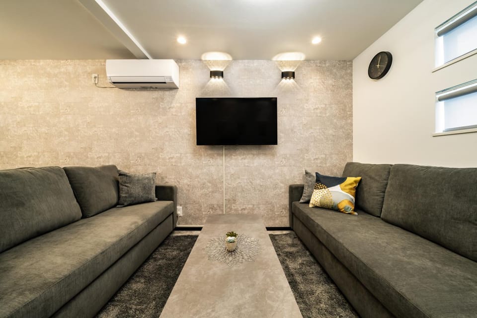 TV and multimedia, Living room