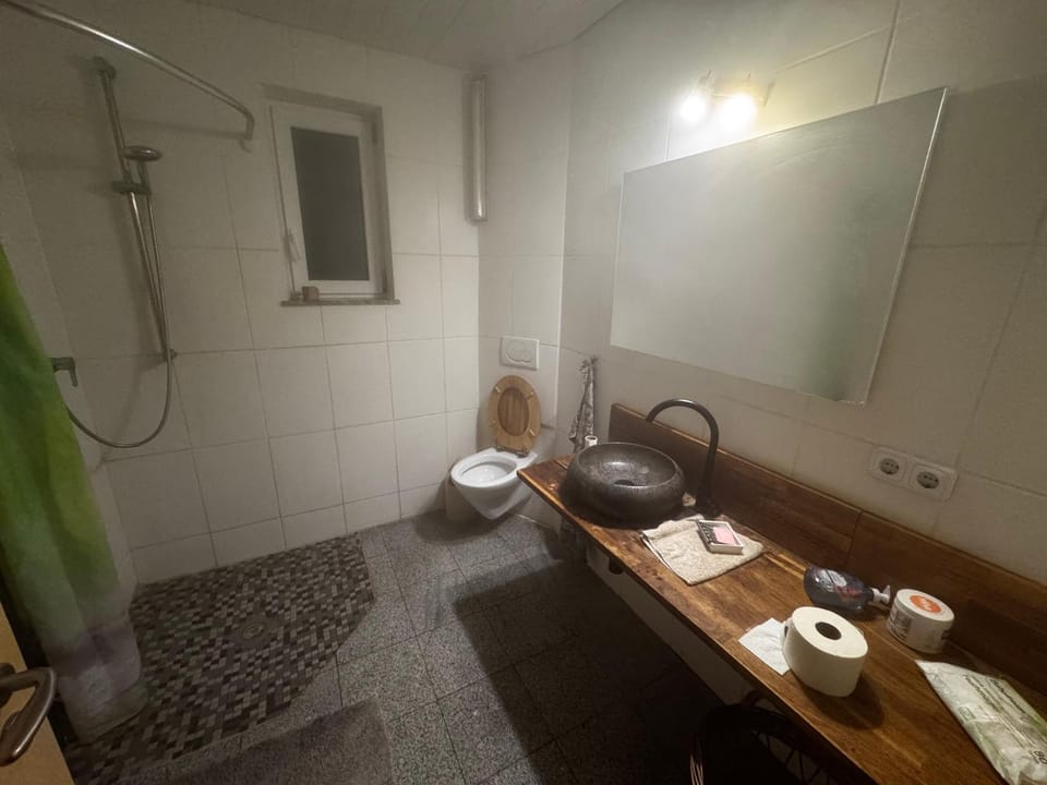 Bauernhof Privatzimmer Free WiFi Gemeinschaftsbad Vacation rental in Thuringia, Germany