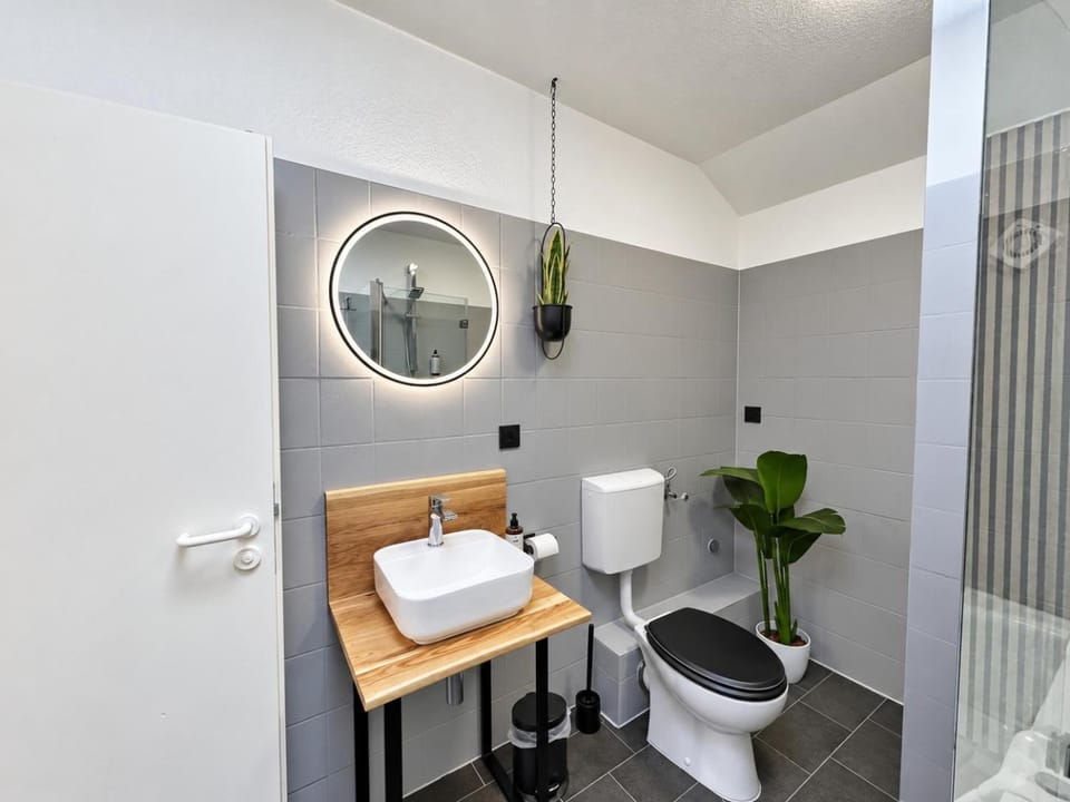 Toilet, Bathroom