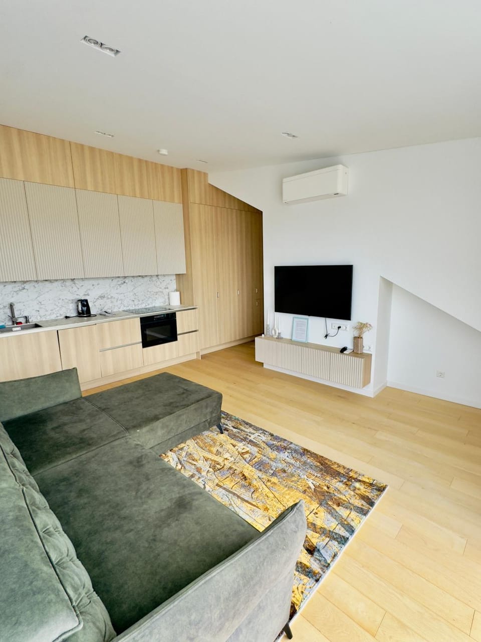 Living room, kitchen