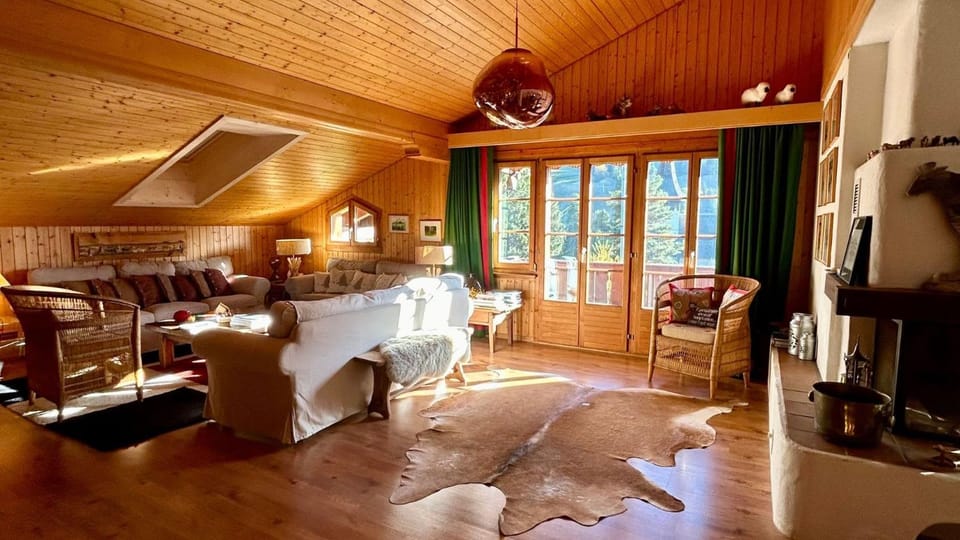 Gstaad - Cozy spacious Flat right in the village Apartment in Saanen