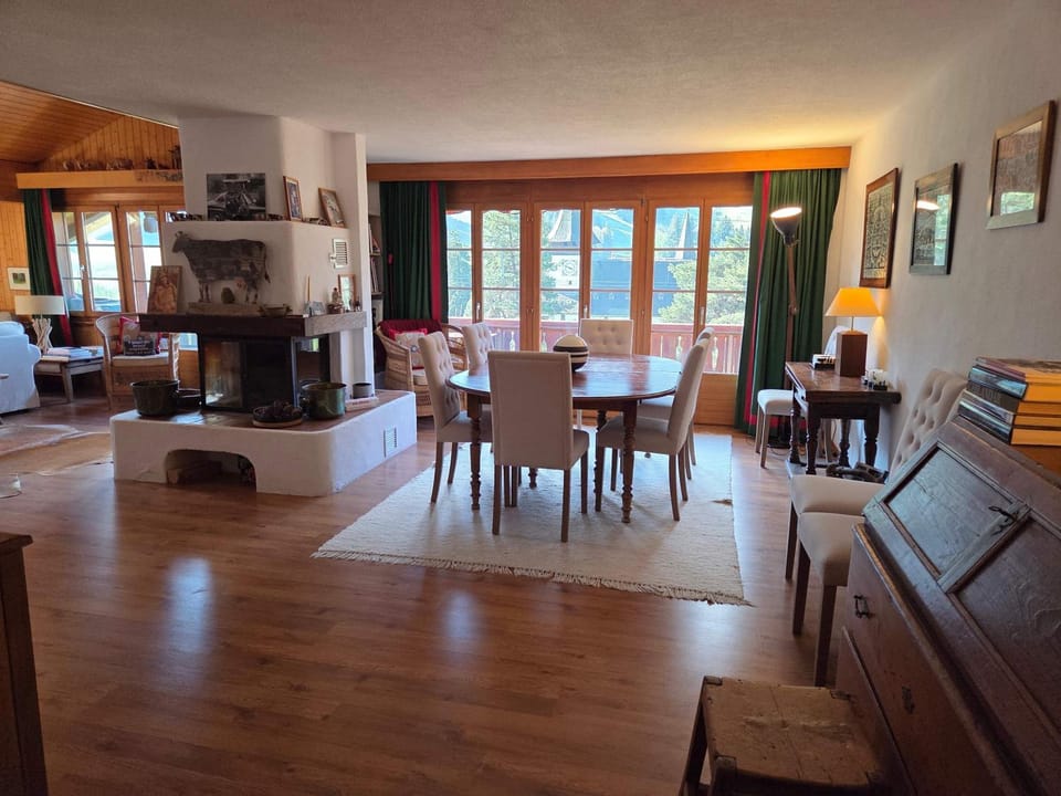 Gstaad - Cozy spacious Flat right in the village Apartment in Saanen
