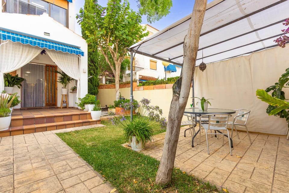 Garden, Garden view