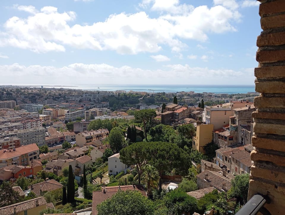 Nearby landmark, City view, Sea view
