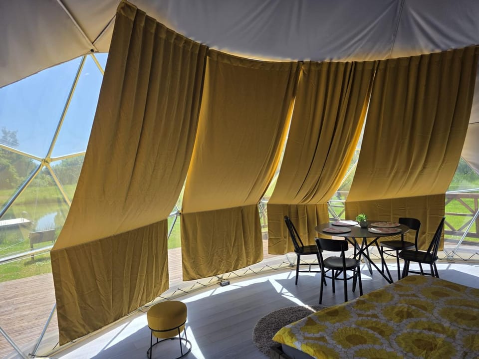 Ēdelveisi Lauku sala Luxury tent in Latvia