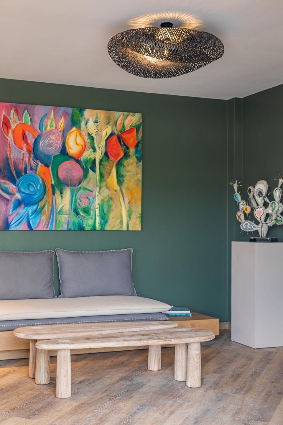Living room, Decorative detail, Seating area