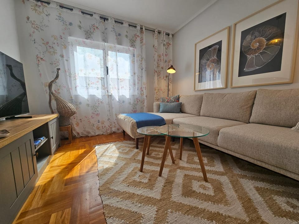 645A Coqueto apartamento en Oviedo by R2R Consulting Apartment in Oviedo