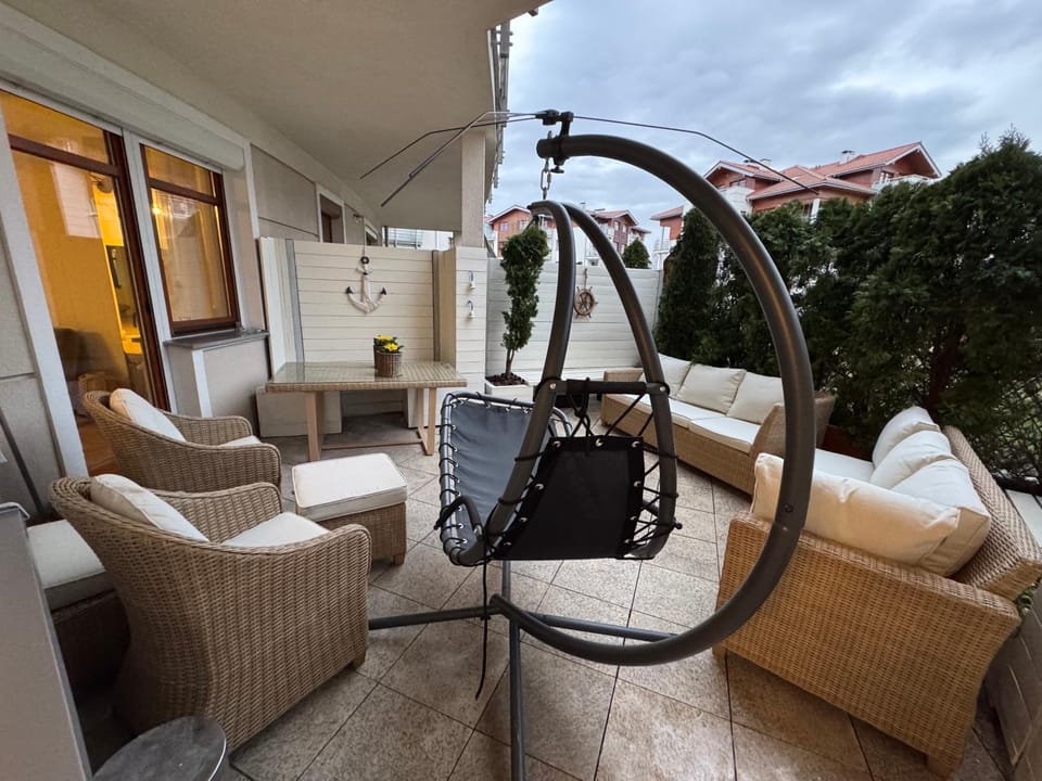 TV and multimedia, View (from property/room), Balcony/Terrace, Seating area