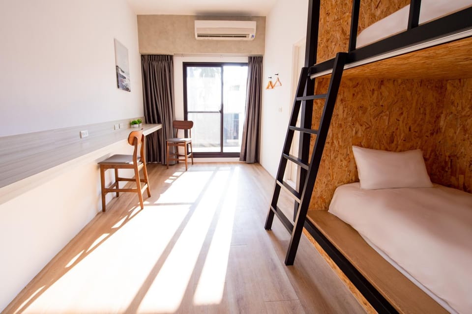 Balcony/Terrace, Photo of the whole room