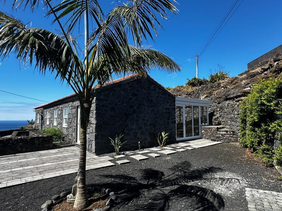 Property building, Balcony/Terrace