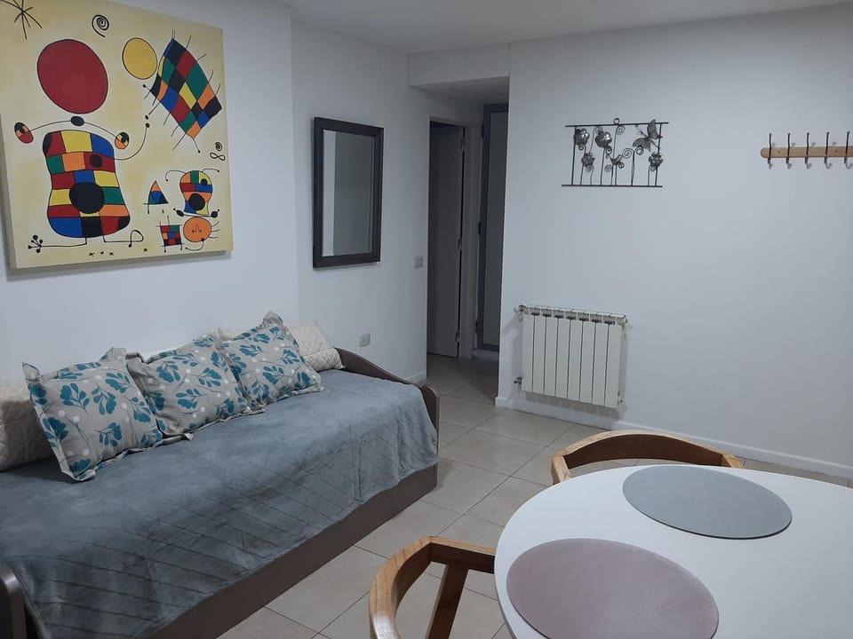 Bed, Living room
