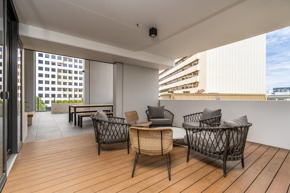 View (from property/room), Balcony/Terrace, Seating area