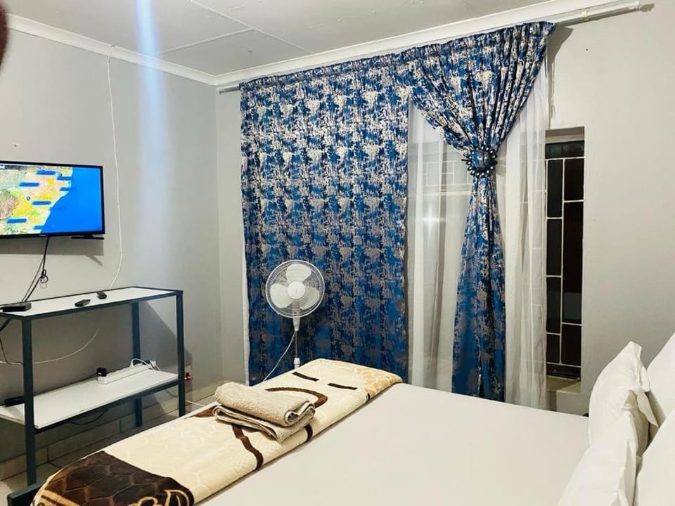 Olikaya Guest House Groblersdal Bed and Breakfast in South Africa