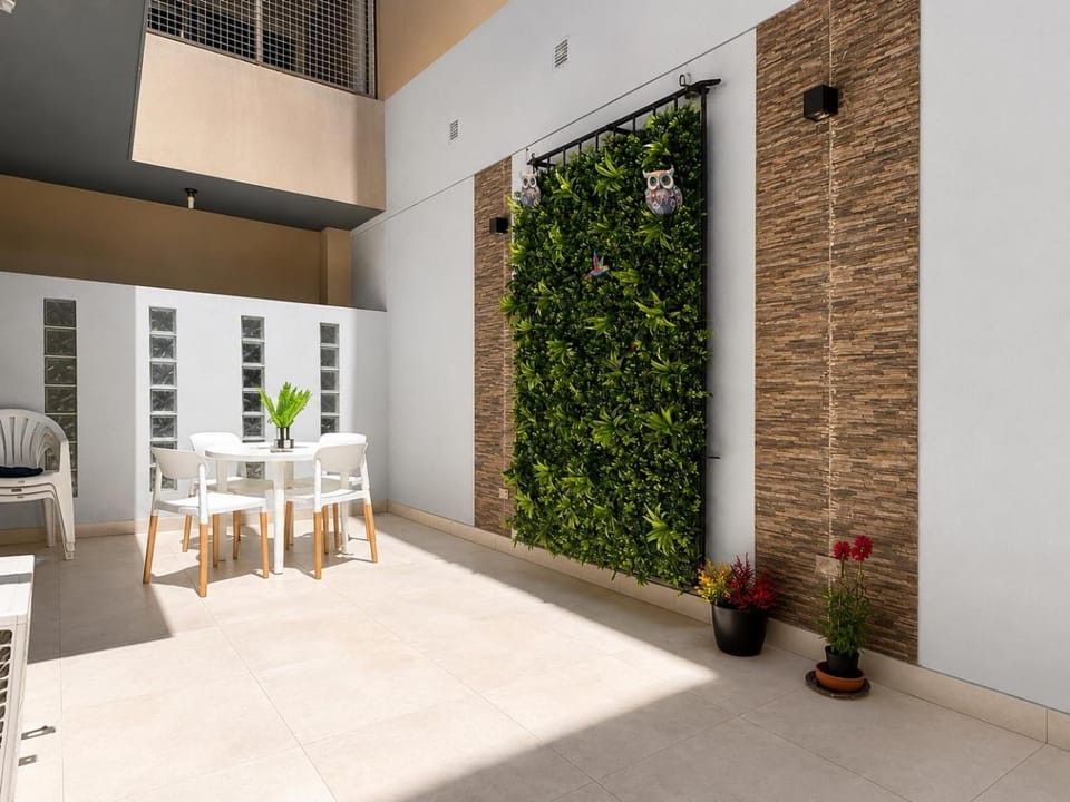 Palermo Gem -Bright & Stylish Apartment with Private Large Patio Apartment in Buenos Aires