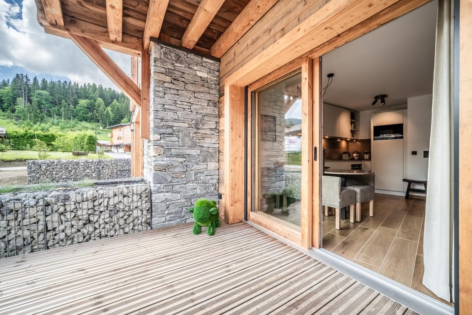 Patio, View (from property/room), Balcony/Terrace