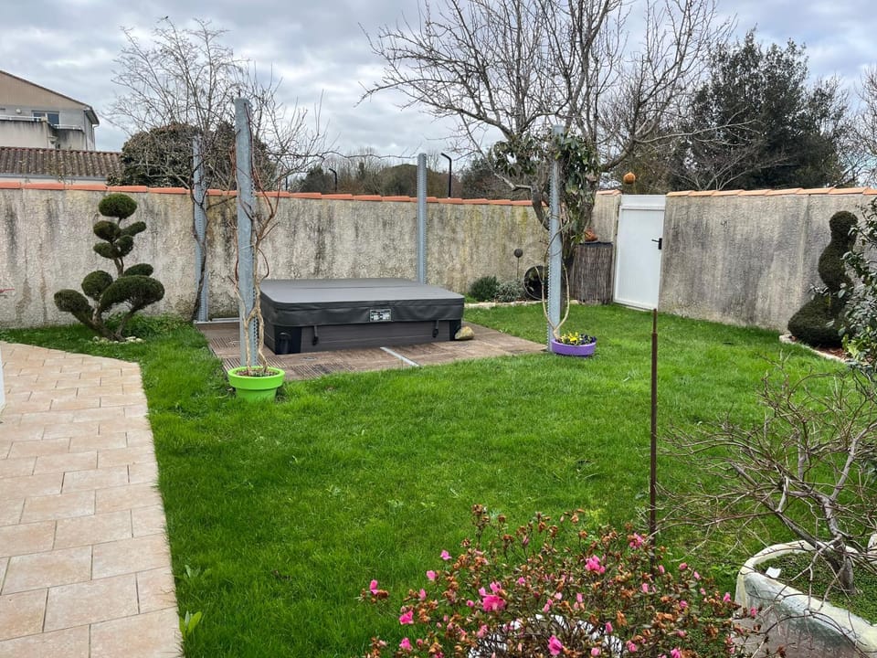 Maison Serenity aytre Bed and Breakfast in Nouvelle-Aquitaine