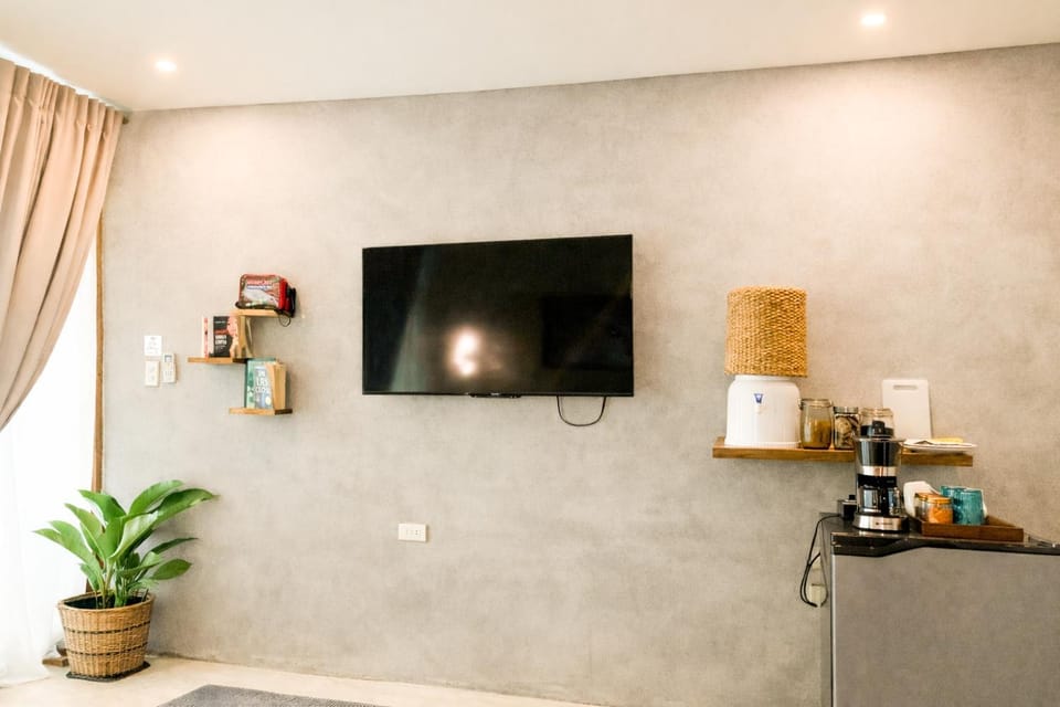 TV and multimedia, Coffee/tea facilities